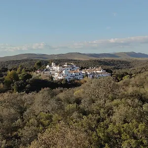 Hotel La Bobadilla, A Royal Hideaway Villanueva de Tapia